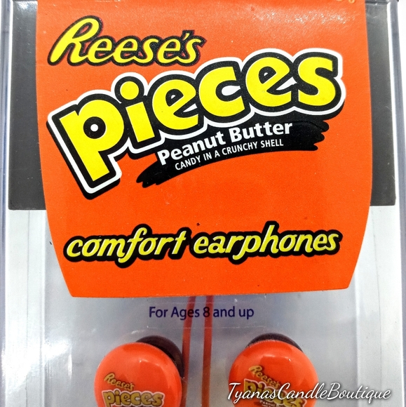 Reese's Pieces Earbuds - Picture 5 of 7